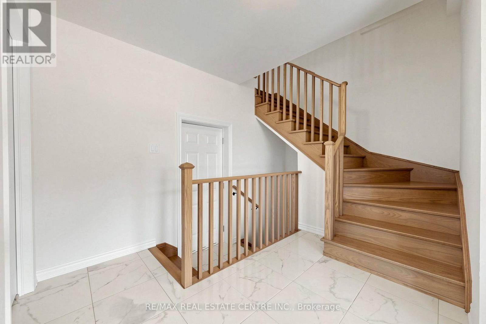 230 Fireweed Gate, Milton, Ontario  L9E 2B7 - Photo 33 - W13630280