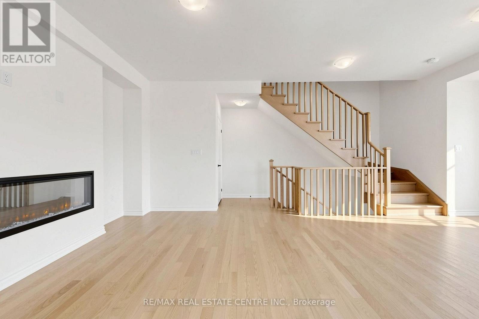 230 Fireweed Gate, Milton, Ontario  L9E 2B7 - Photo 8 - W13630280