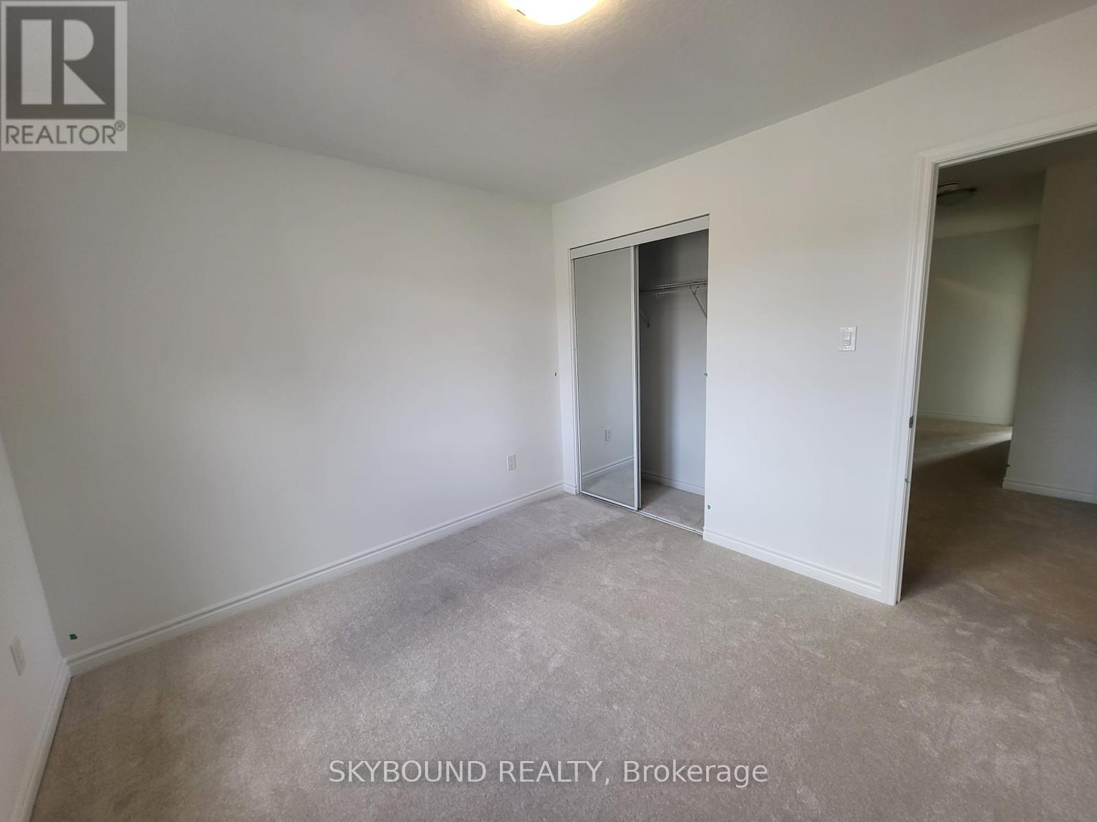 58 Histand Trail N, Kitchener, Ontario  N2R 0S2 - Photo 11 - X13630268