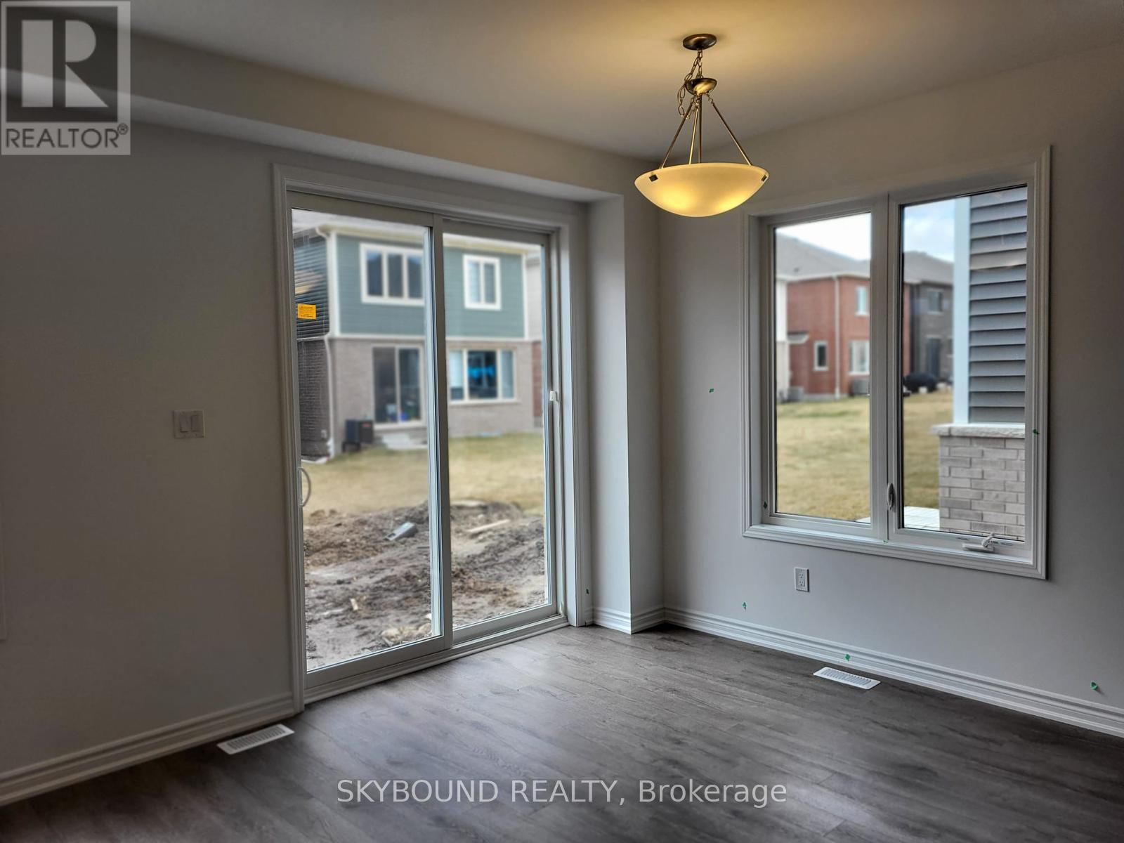 58 Histand Trail N, Kitchener, Ontario  N2R 0S2 - Photo 5 - X13630268