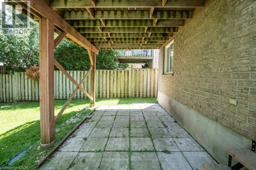 992 Copper Leaf Crescent, Kitchener, Ontario  N2E 3W3 - Photo 16 - 40839809