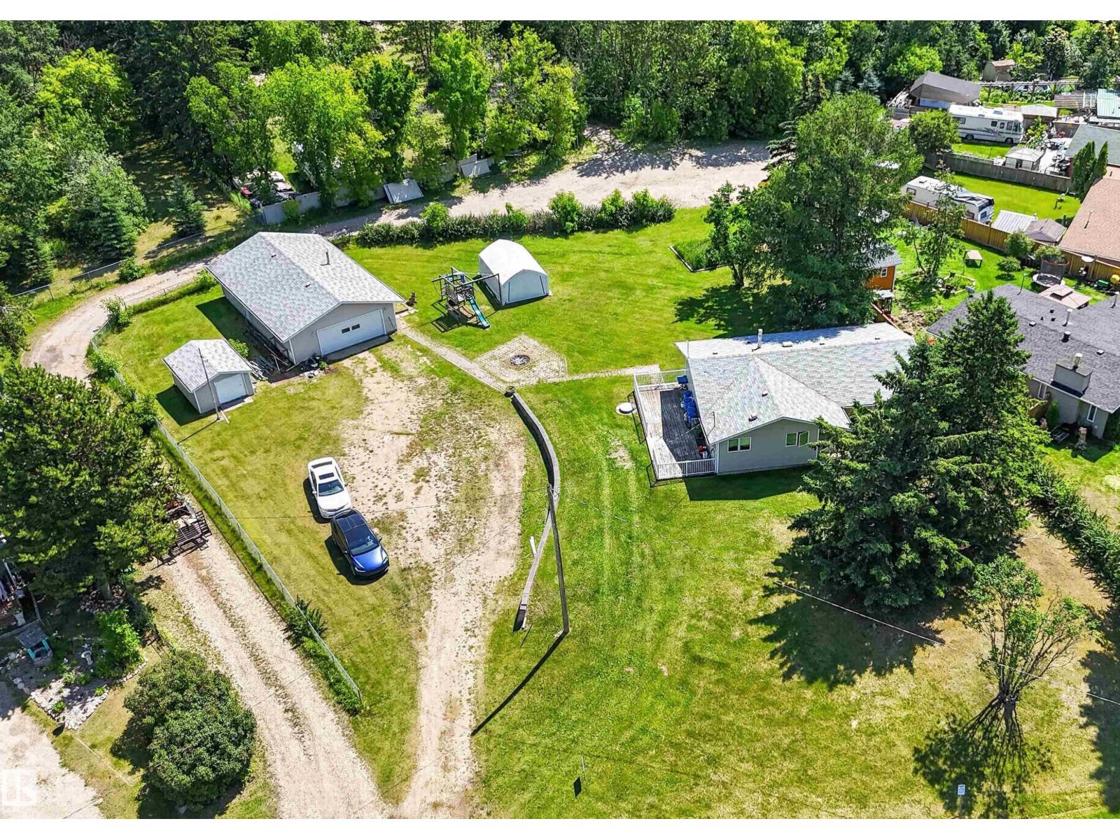 712 LAKESIDE DR, Rural Parkland County, Alberta