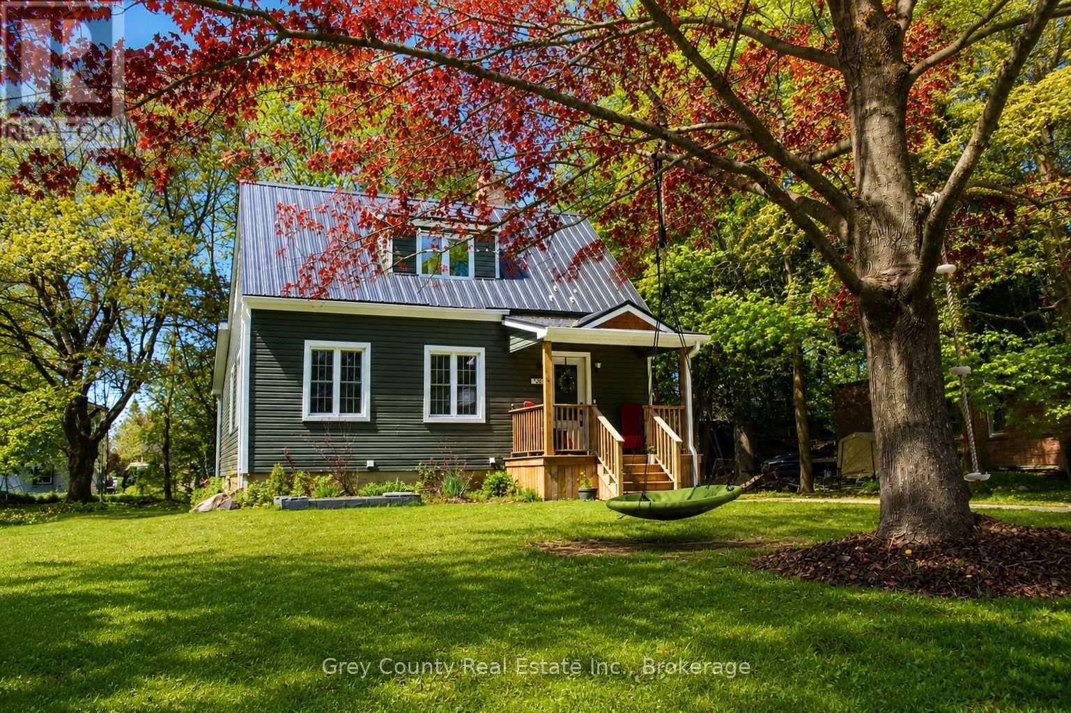 120 Mark Street W, Grey Highlands, Ontario  N0C 1H0 - Photo 3 - X13630166