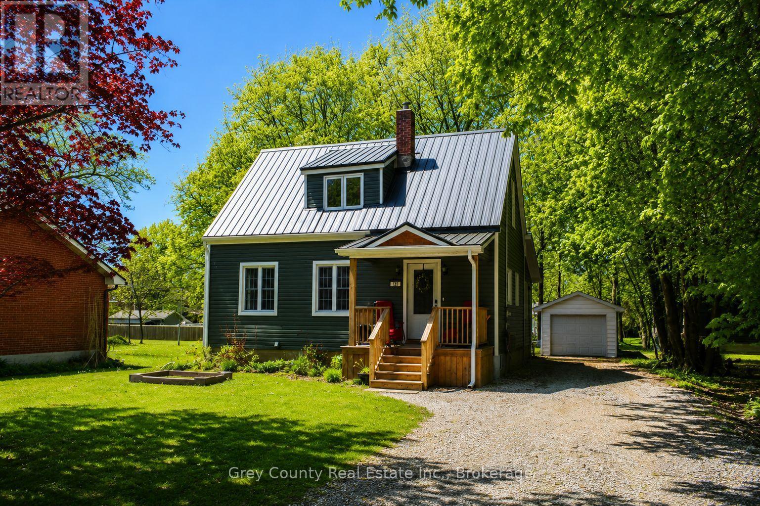 120 Mark Street W, Grey Highlands, Ontario  N0C 1H0 - Photo 2 - X13630166