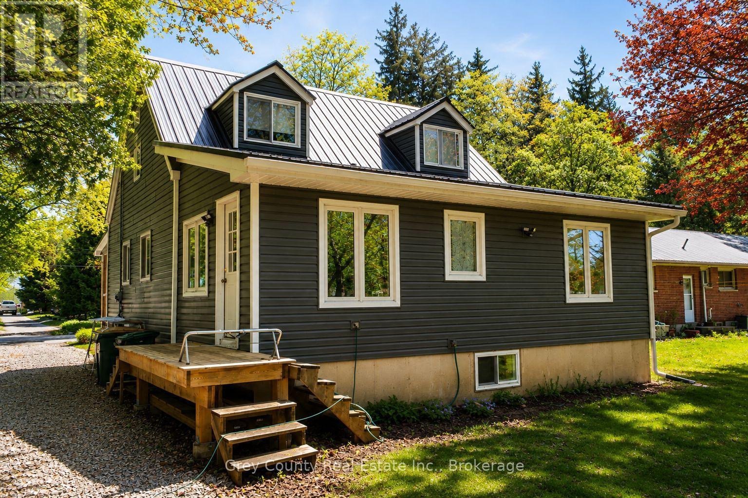 120 Mark Street W, Grey Highlands, Ontario  N0C 1H0 - Photo 9 - X13630166