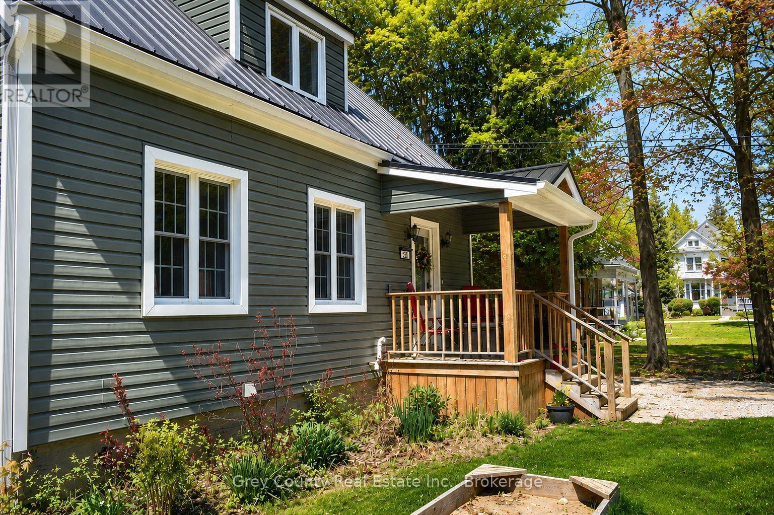 120 Mark Street W, Grey Highlands, Ontario  N0C 1H0 - Photo 5 - X13630166