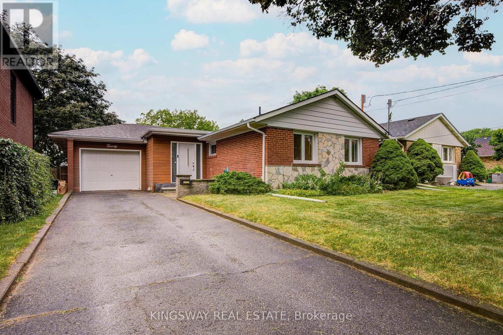20 WIGMORE DRIVE, Toronto, Ontario