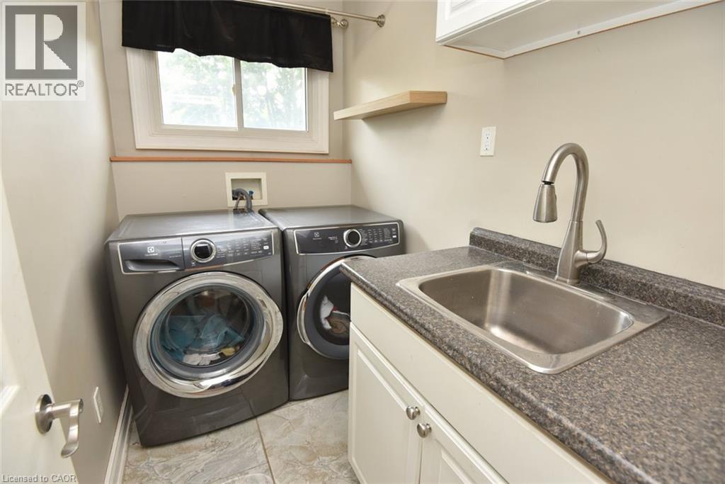 18 Garwood Avenue, Dundas, Ontario  L9H 7J9 - Photo 17 - 40851442