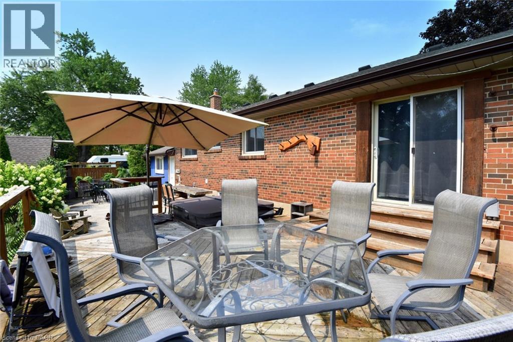 18 Garwood Avenue, Dundas, Ontario  L9H 7J9 - Photo 36 - 40851442