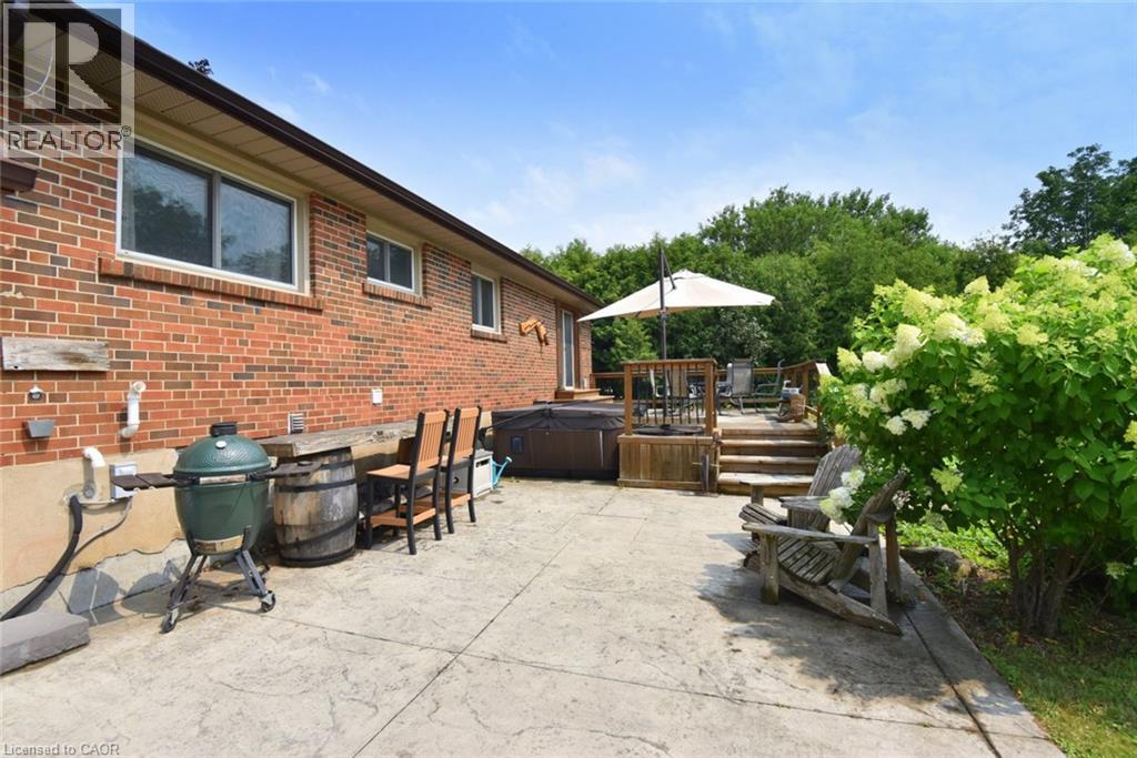 18 Garwood Avenue, Dundas, Ontario  L9H 7J9 - Photo 39 - 40851442