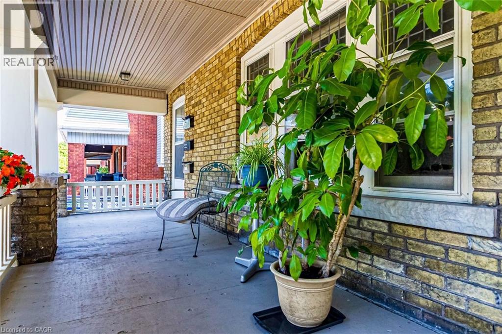 121 Eastbourne Avenue, Hamilton, Ontario  L8M 2M9 - Photo 4 - 40852444