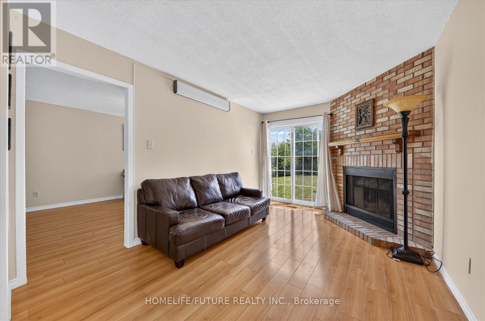 63 Chloe Crescent, Markham, Ontario  L3S 2H8 - Photo 18 - N13627606