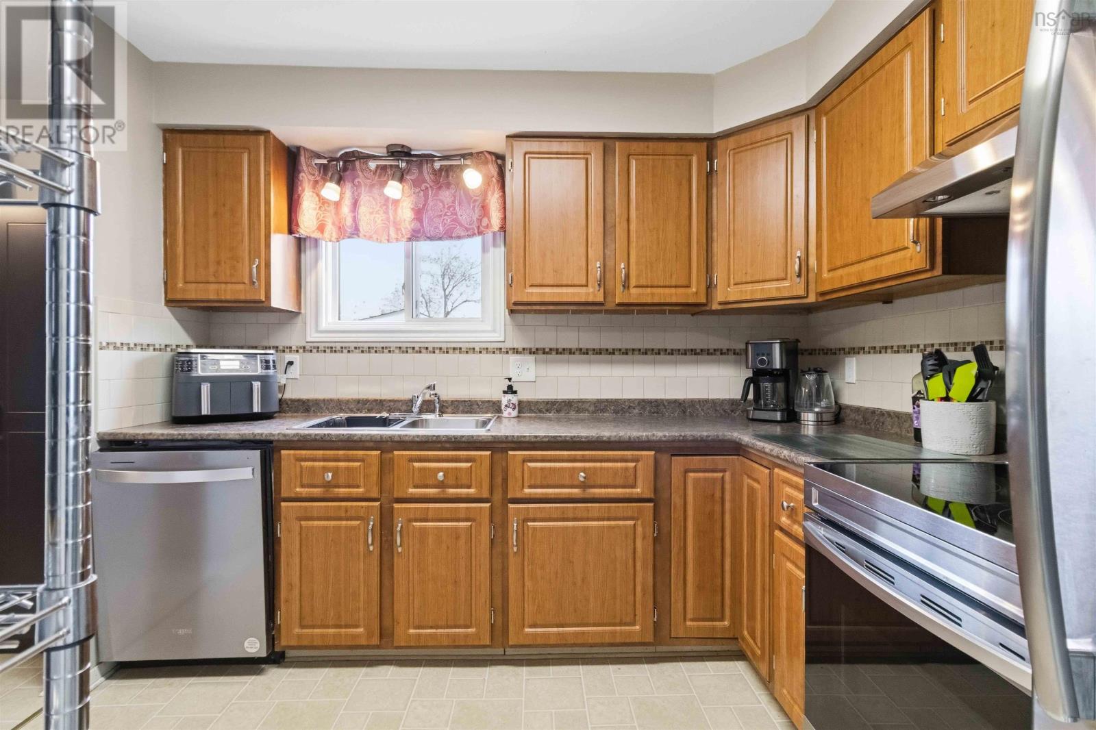 33 Huntingdon Drive, Cole Harbour, Nova Scotia  B2V 1V9 - Photo 12 - 202611589