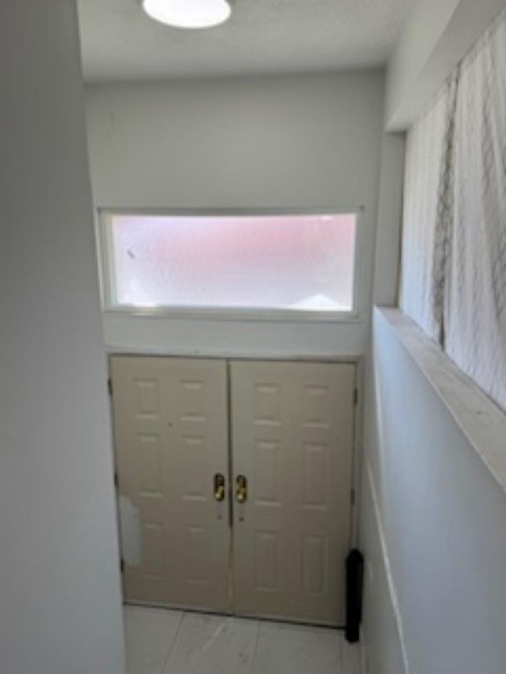 8868 Roslin Place, Surrey, British Columbia  V3V 6L8 - Photo 9 - R3151412