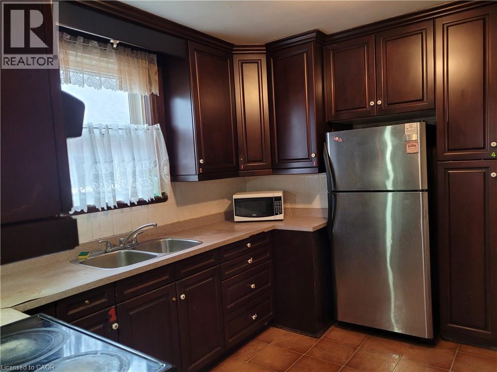 49 West 3rd Street, Hamilton, Ontario  L9C 3K1 - Photo 2 - 40834295