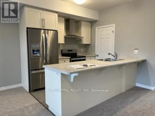 114 Oat Lane, Kitchener, Ontario  N2R 0S8 - Photo 4 - X13630338
