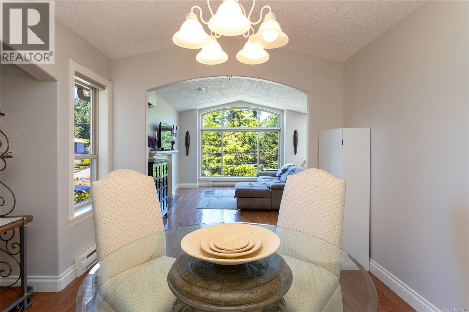 804 Bucktail Rd, Mill Bay, British Columbia  V8H 1H5 - Photo 16 - 1044371