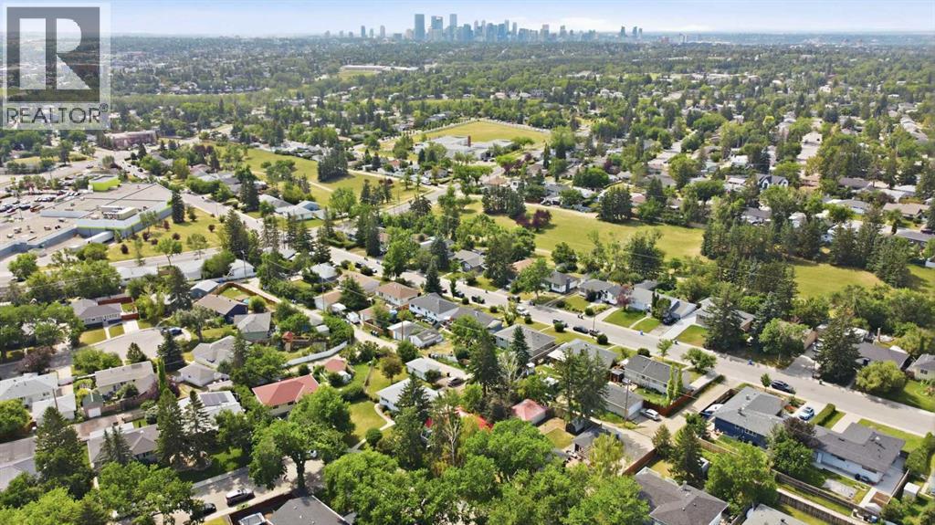 13 Tipton Place NW, Calgary, Alberta  T2K 3L6 - Photo 38 - A2333948