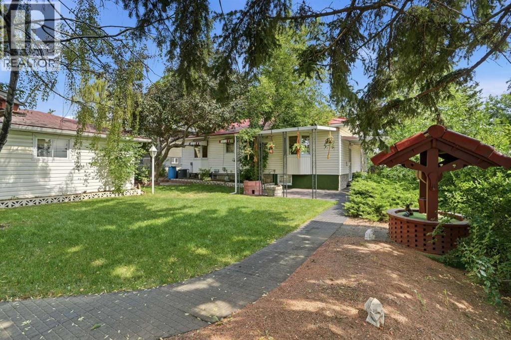13 Tipton Place NW, Calgary, Alberta  T2K 3L6 - Photo 30 - A2333948