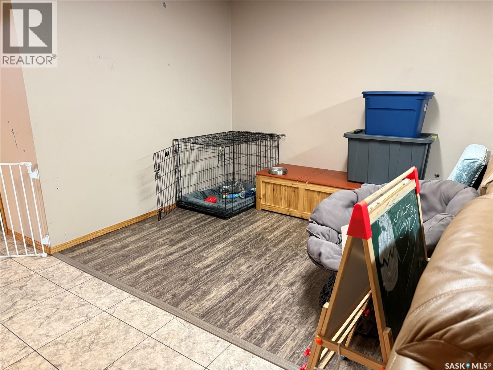 207 Maple Street, Outlook, Saskatchewan S0L 2N0 - Photo 48 - SK044253