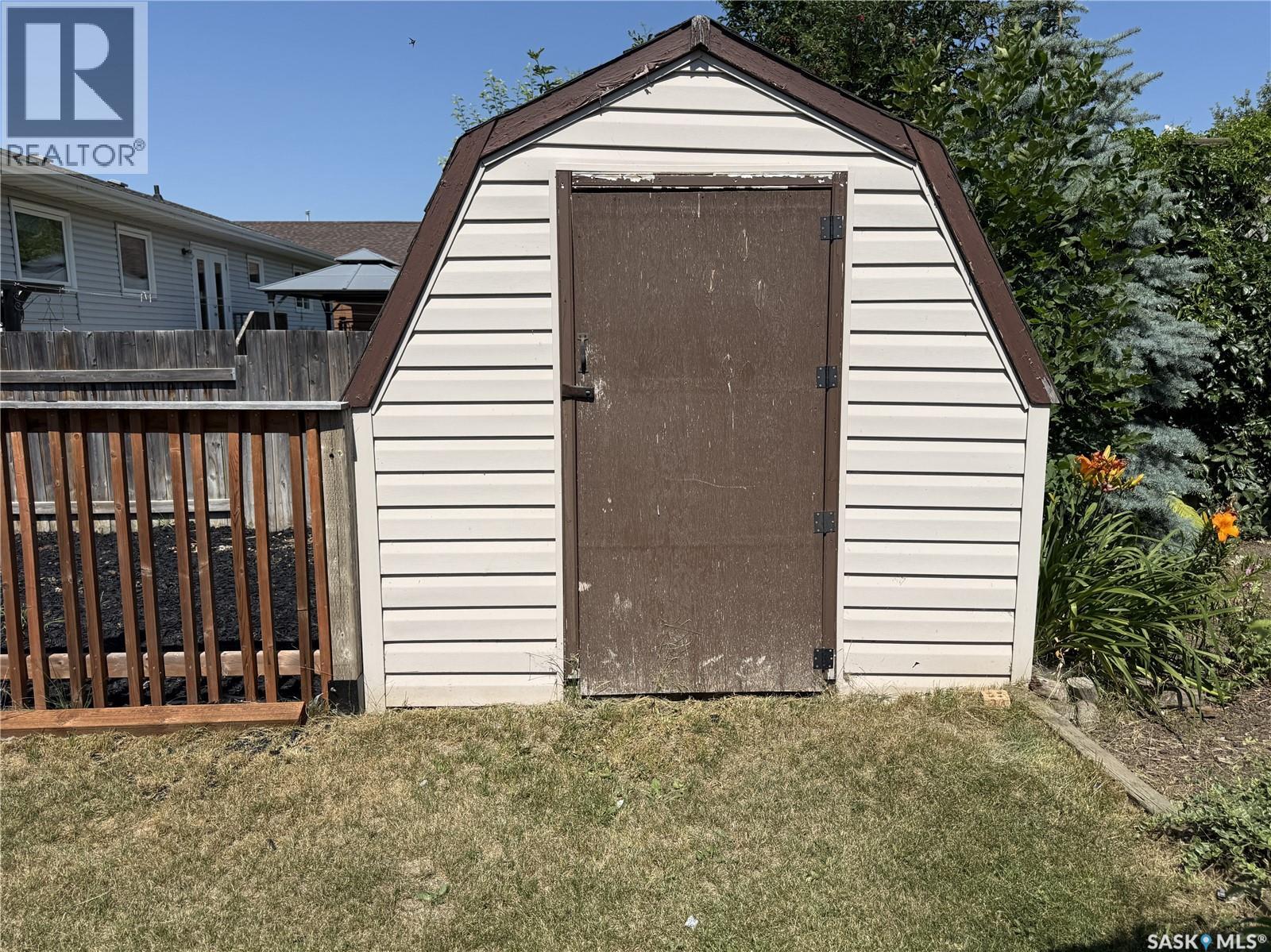 207 Maple Street, Outlook, Saskatchewan S0L 2N0 - Photo 56 - SK044253