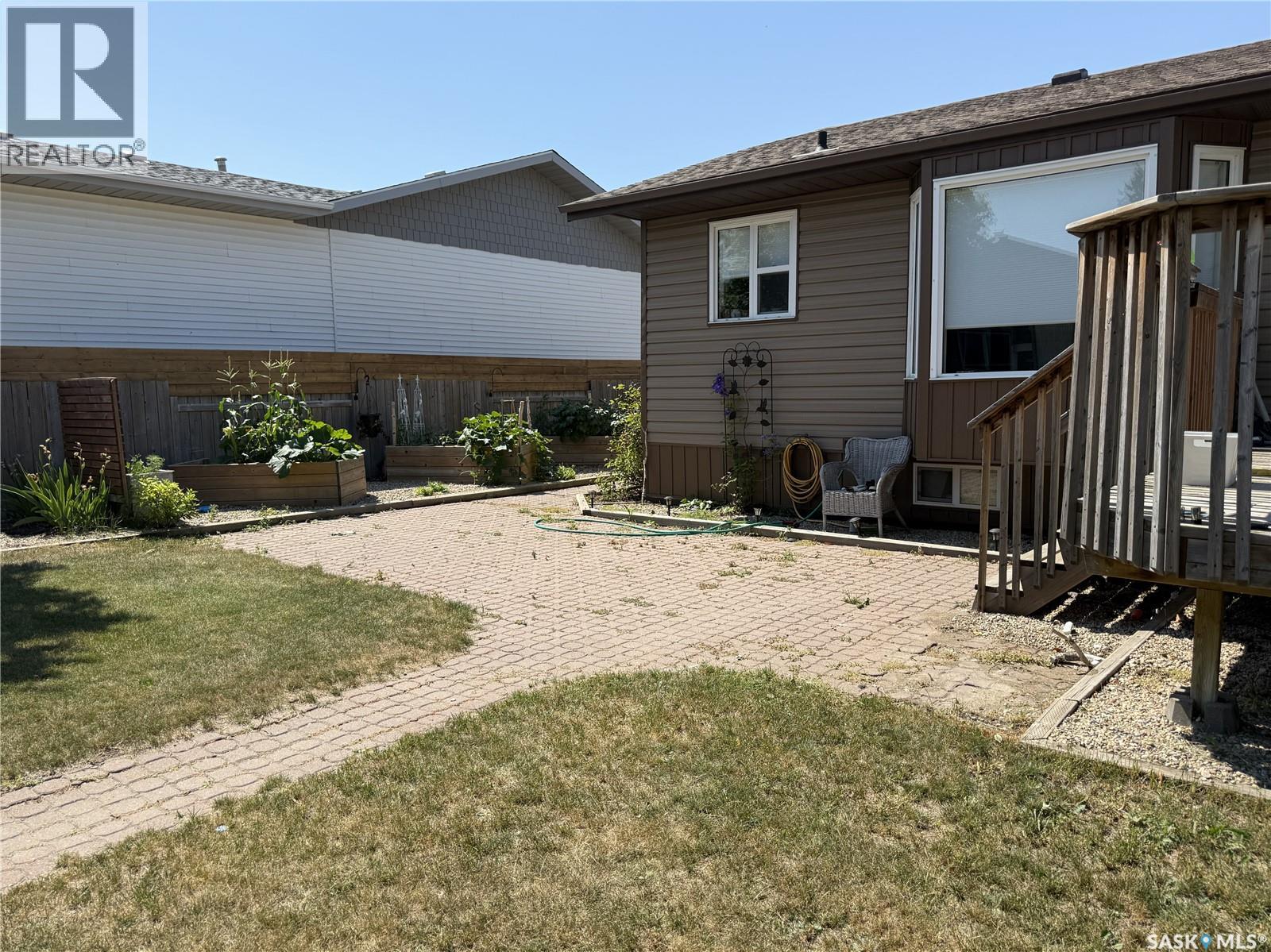 207 Maple Street, Outlook, Saskatchewan S0L 2N0 - Photo 59 - SK044253