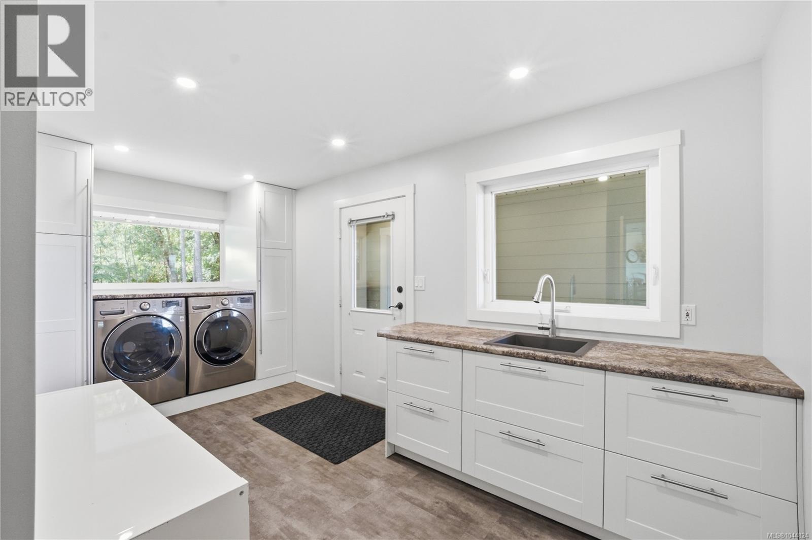 8485 Lisa Lane, Lantzville, British Columbia  V0R 2H0 - Photo 30 - 1044824