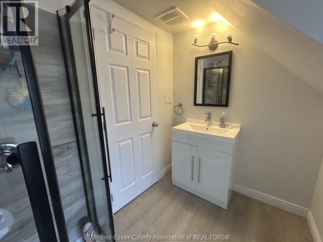 669 Bridge Avenue, Windsor, Ontario  N9B 2M5 - Photo 10 - 26018603
