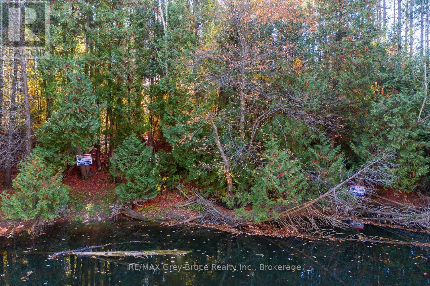 34 Riverside Place, South Bruce Peninsula, Ontario  N0H 2G0 - Photo 13 - X13630414
