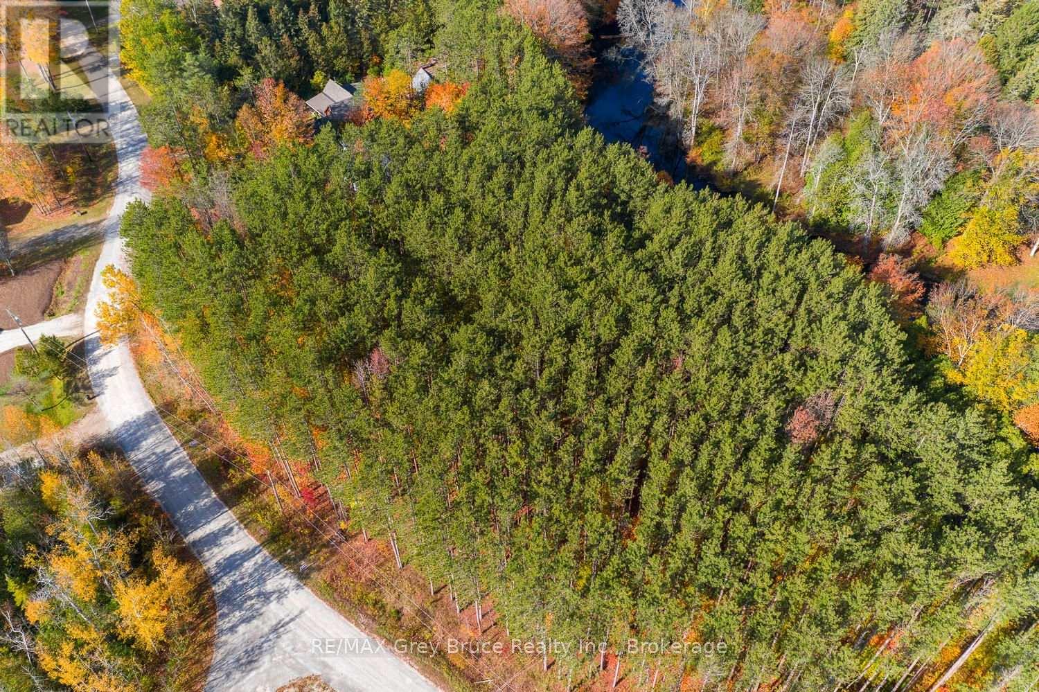 34 Riverside Place, South Bruce Peninsula, Ontario  N0H 2G0 - Photo 16 - X13630414