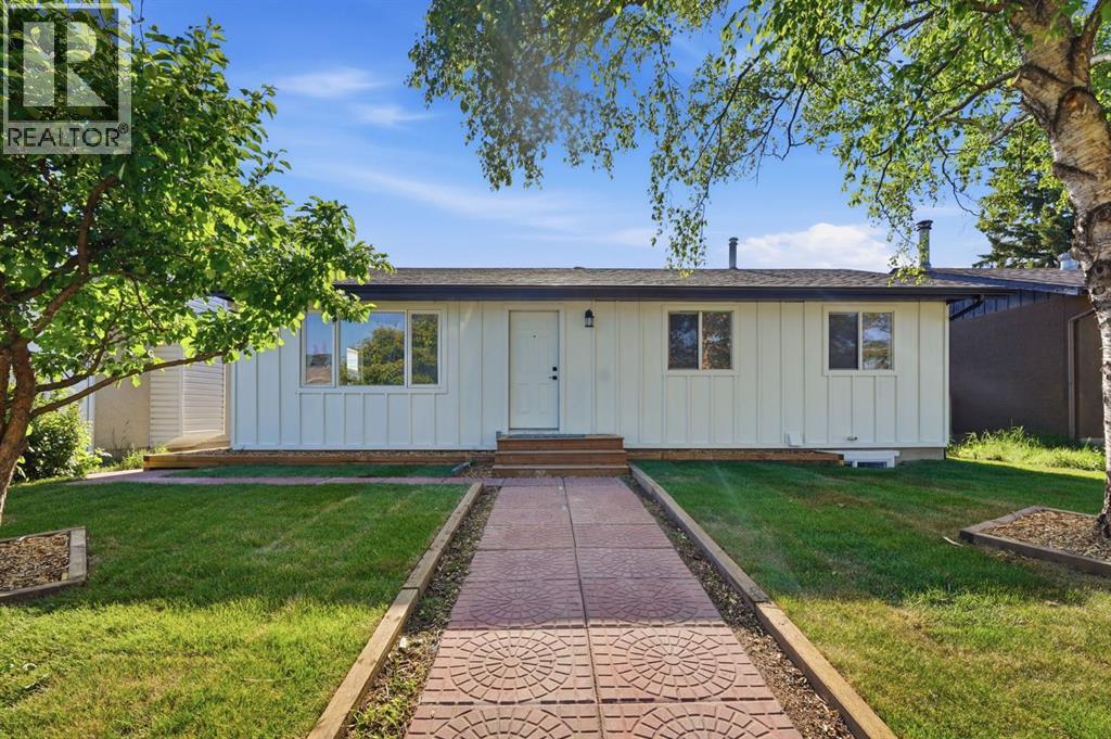19 Mardale Crescent NE, Calgary, Alberta