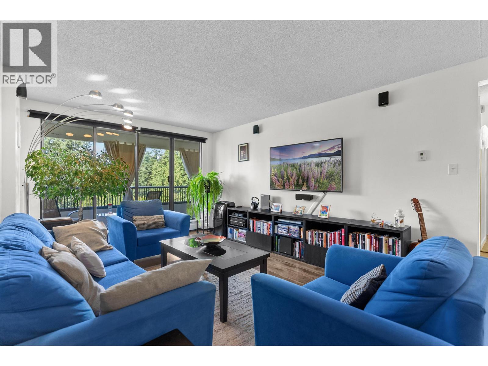 908 6595 Willingdon Avenue, Burnaby, British Columbia  V5H 4E5 - Photo 4 - R3145599