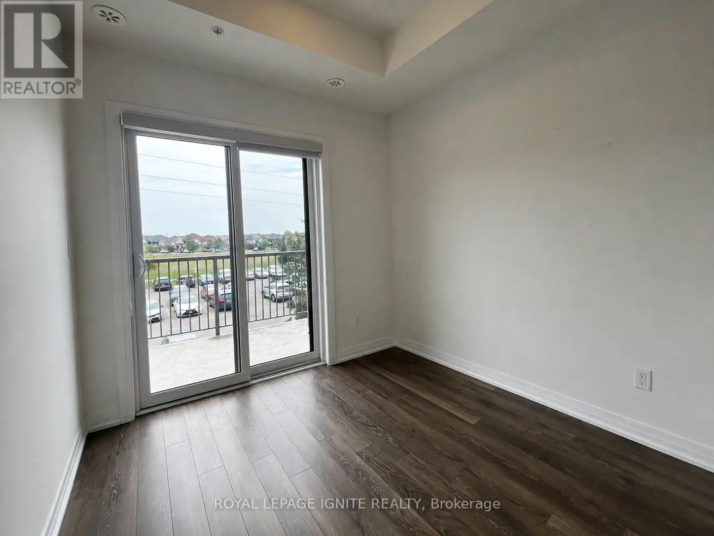 604 - 2635 William Jackson Drive, Pickering, Ontario  L1X 0L3 - Photo 3 - E13630376