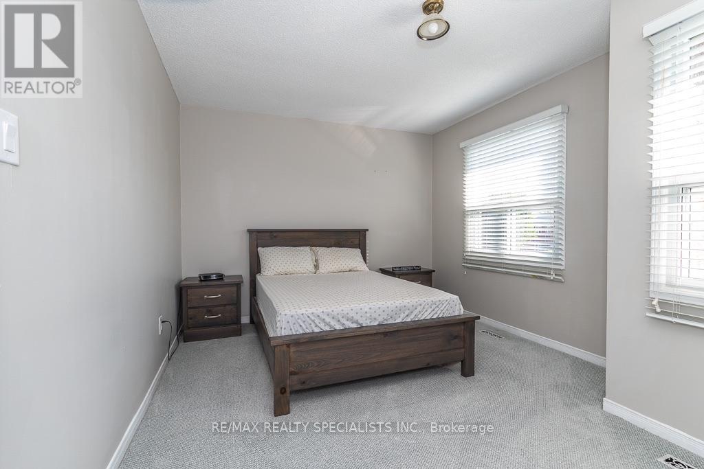 6369 Longspur Road, Mississauga, Ontario  L5N 6H1 - Photo 22 - W13630422