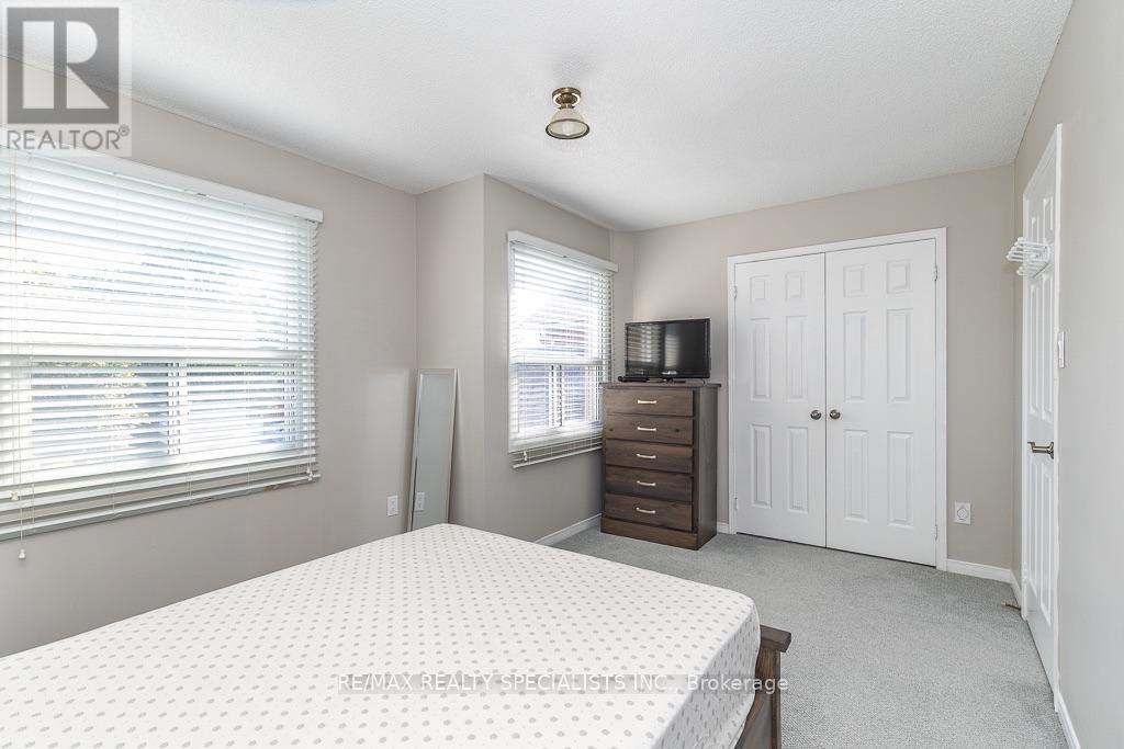6369 Longspur Road, Mississauga, Ontario  L5N 6H1 - Photo 23 - W13630422