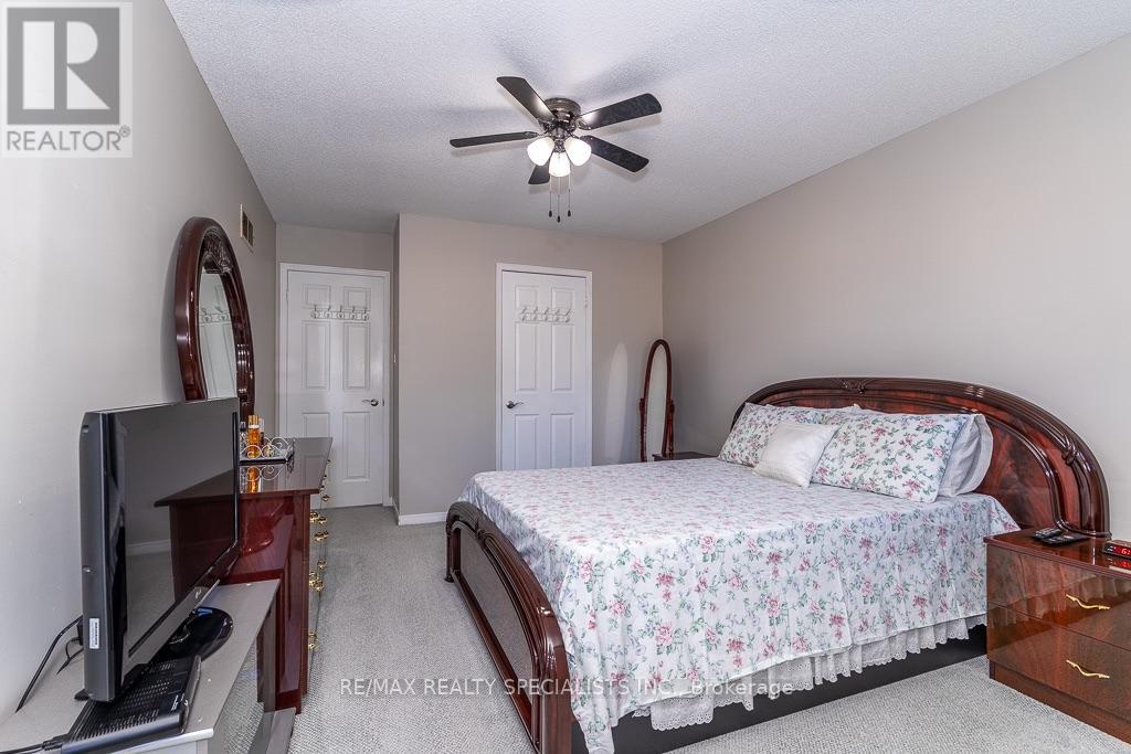 6369 Longspur Road, Mississauga, Ontario  L5N 6H1 - Photo 26 - W13630422