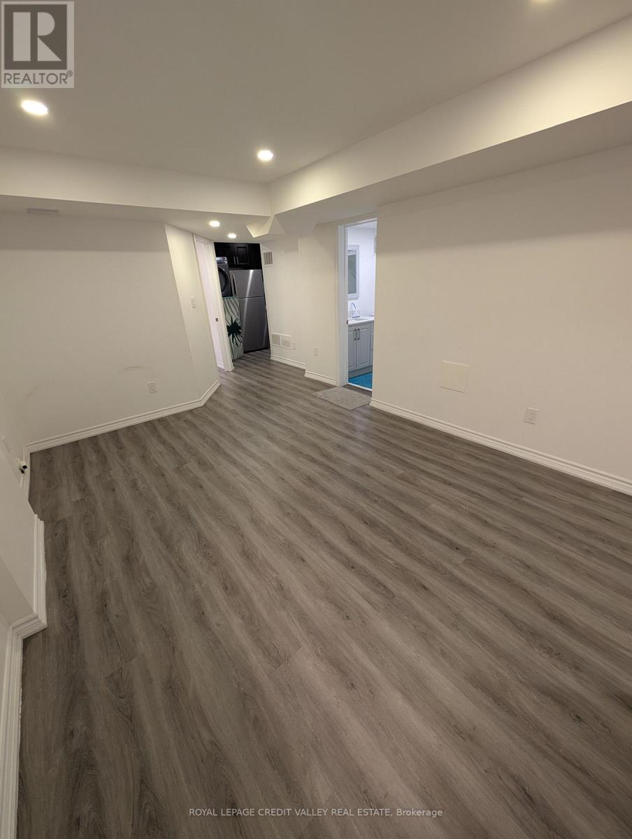 Basement - 25 Caliper Road, Brampton, Ontario  L6P 3R2 - Photo 8 - W13630424