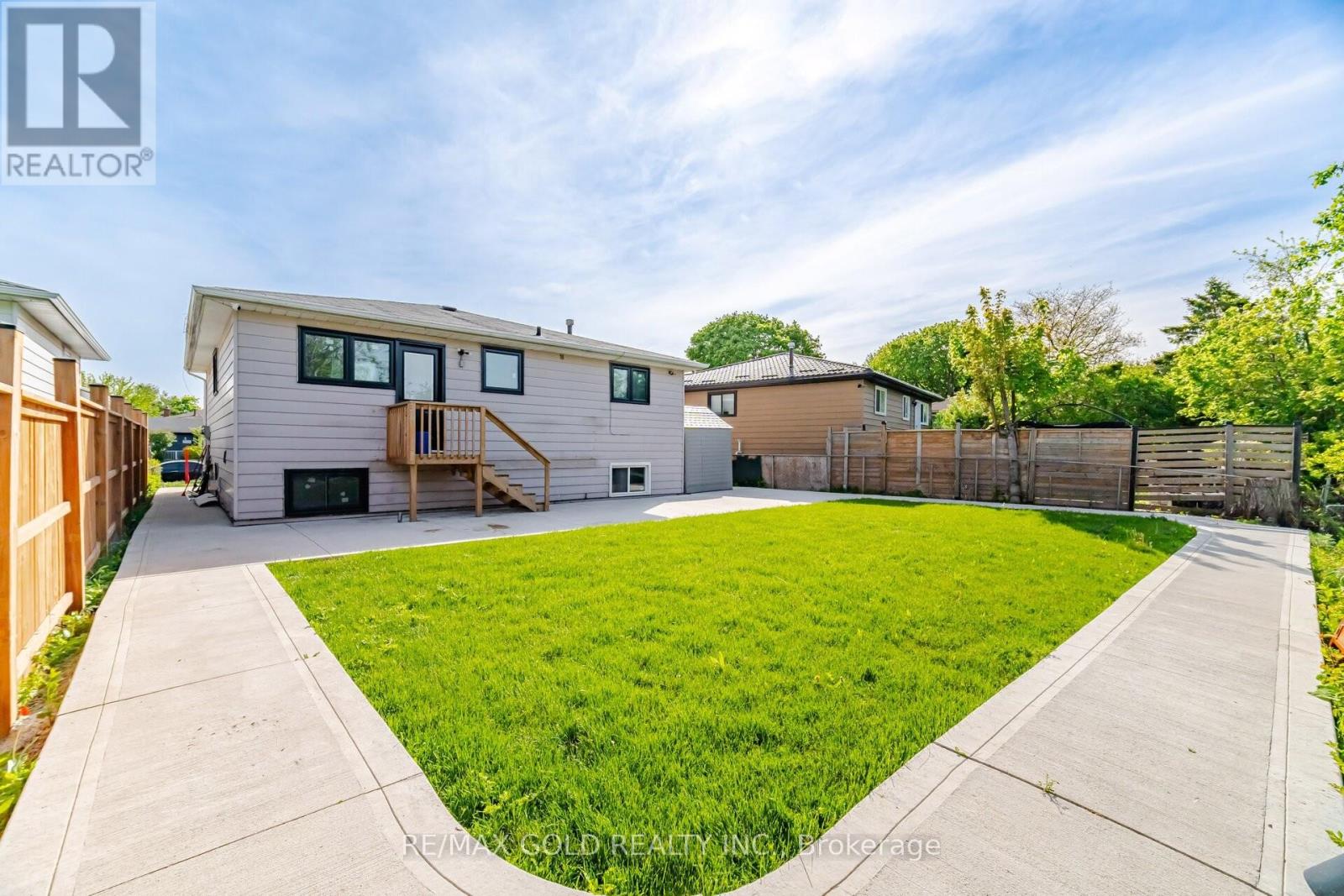 3345 Monica Drive, Mississauga, Ontario  L4T 3E6 - Photo 23 - W13630434