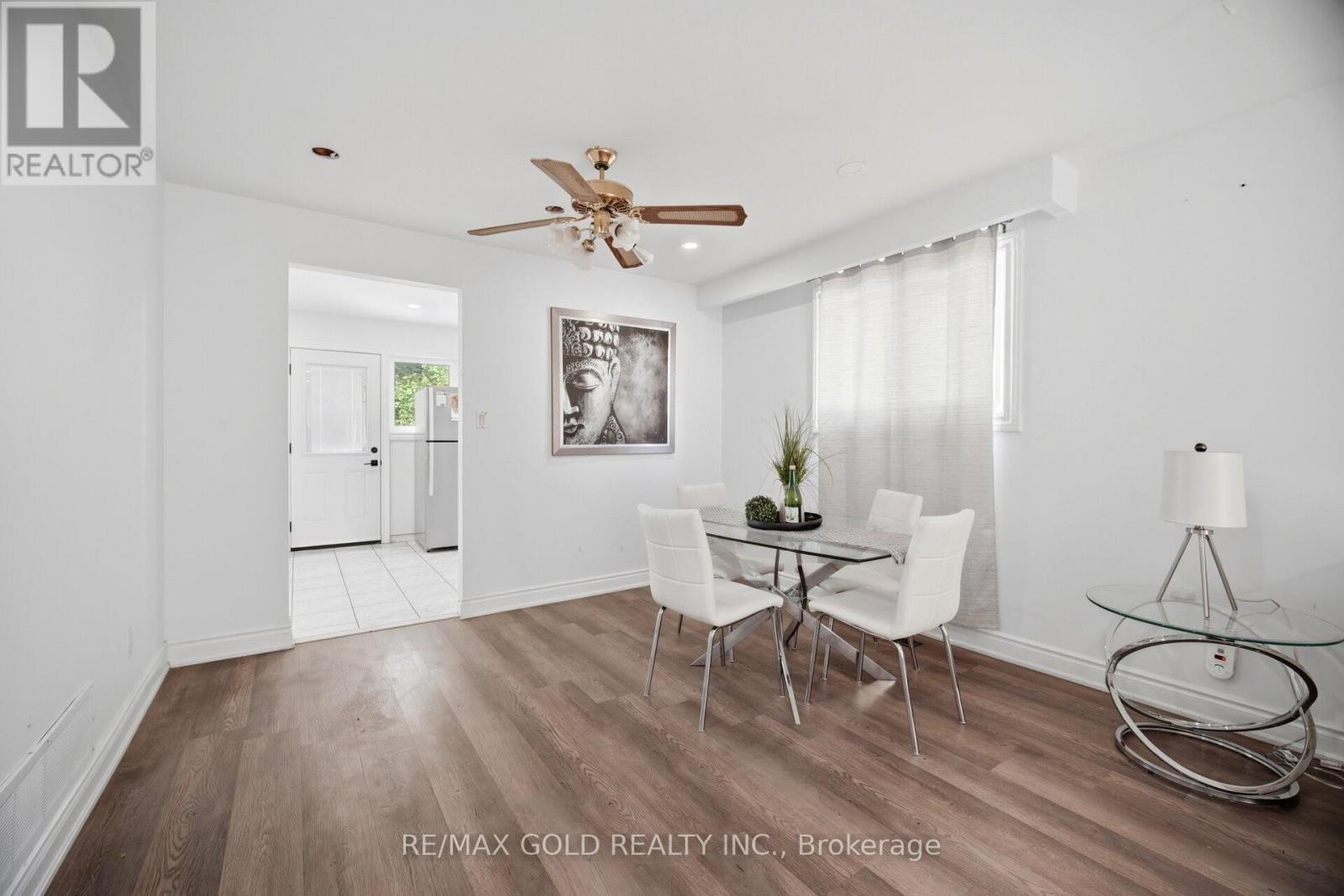 3345 Monica Drive, Mississauga, Ontario  L4T 3E6 - Photo 7 - W13630434