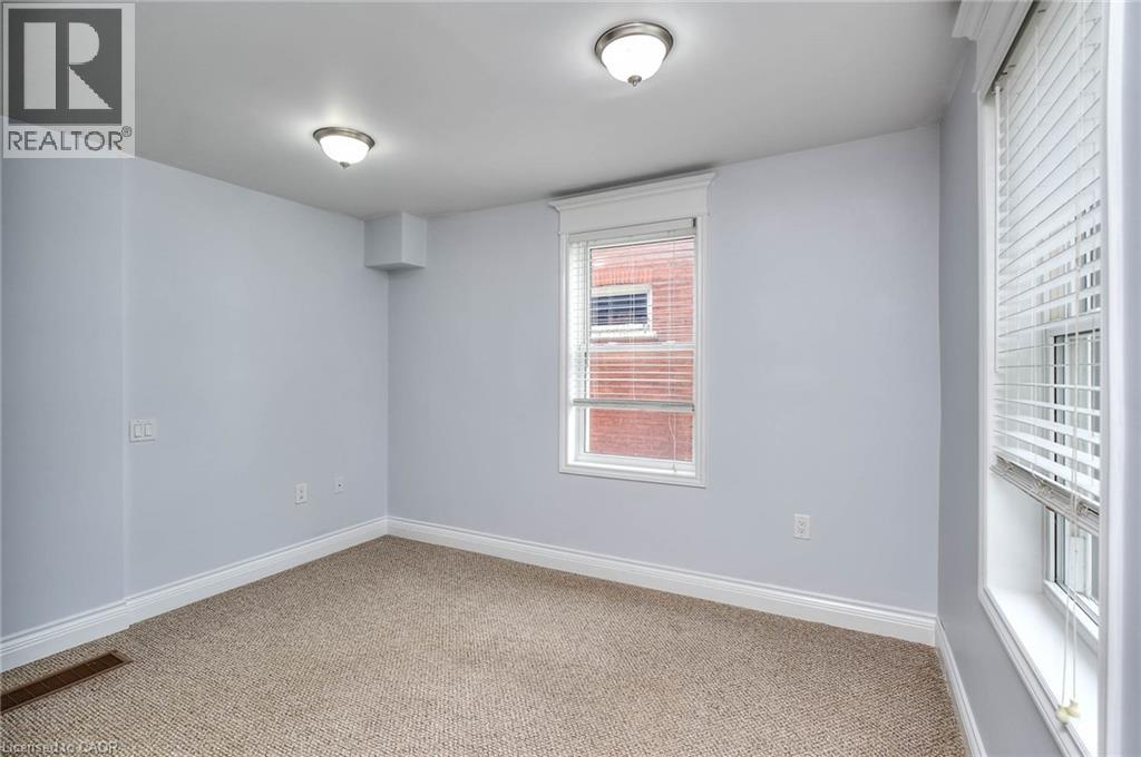 1346 King Street E, Cambridge, Ontario  N3H 3R1 - Photo 16 - 40852814