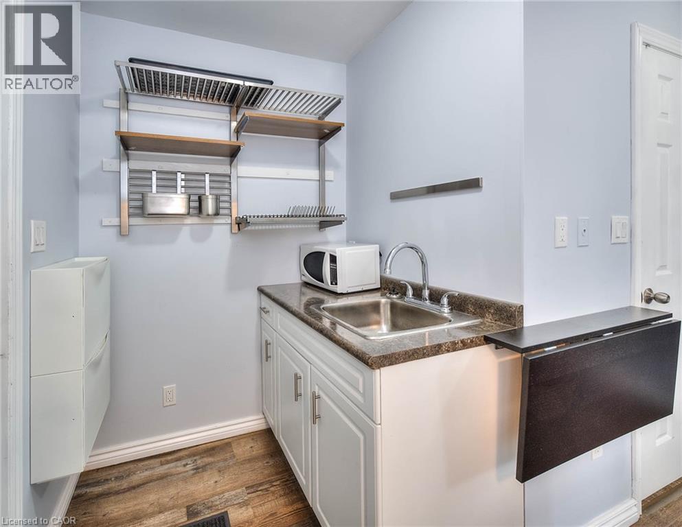 1346 King Street E, Cambridge, Ontario  N3H 3R1 - Photo 29 - 40852814