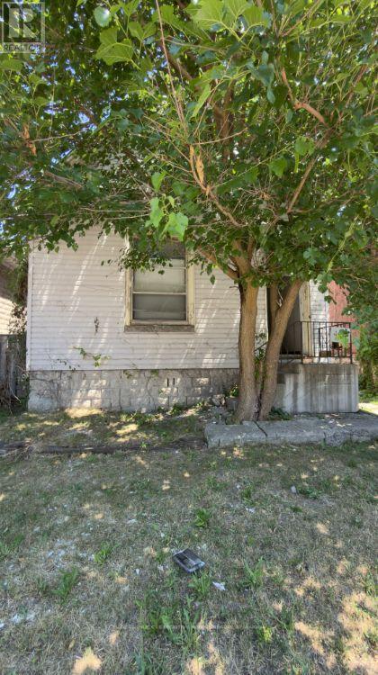 188 Wharncliffe Road S, London South, Ontario  N6J 2L1 - Photo 2 - X13630384