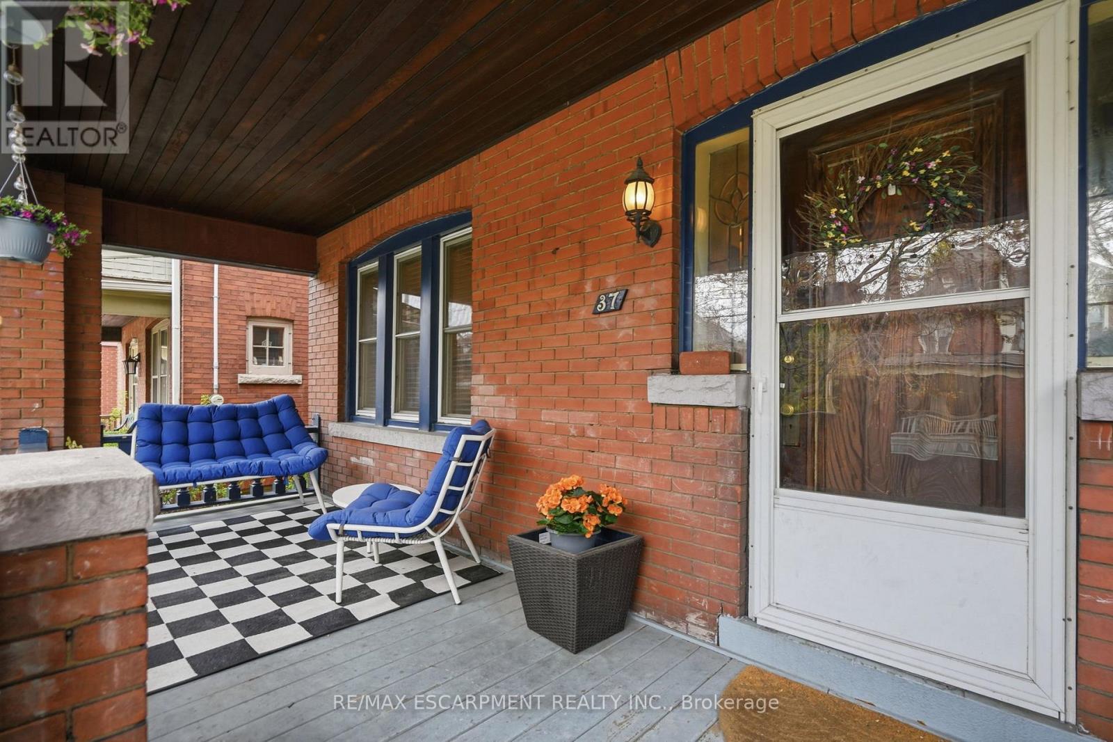 37 Connaught Avenue S, Hamilton, Ontario  L8M 3C3 - Photo 4 - X13630386