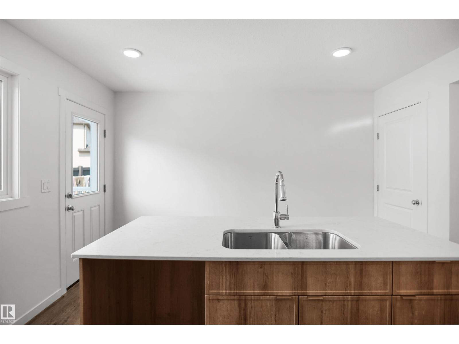 #35 1009 Cy Becker Rd Nw, Edmonton, Alberta  T5Y 4B7 - Photo 12 - E4501513