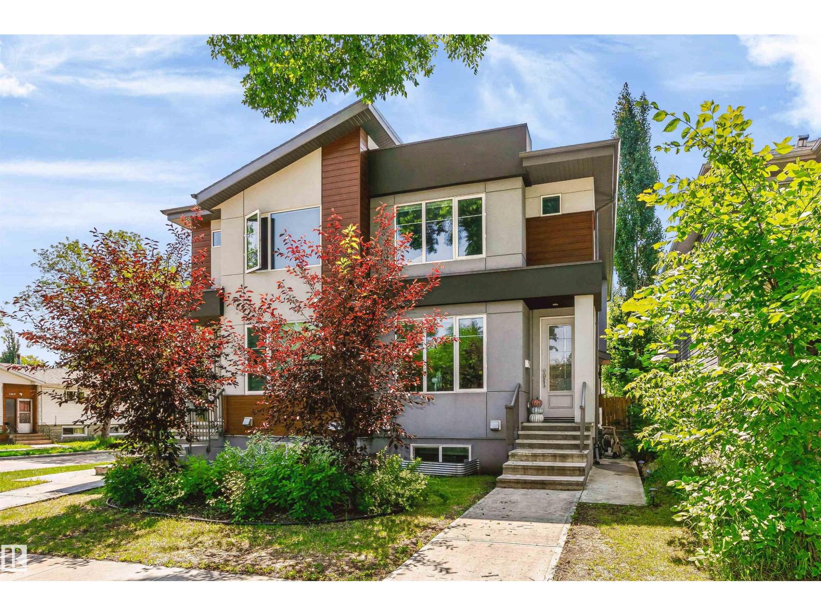11305 79 AV NW, Edmonton, Alberta