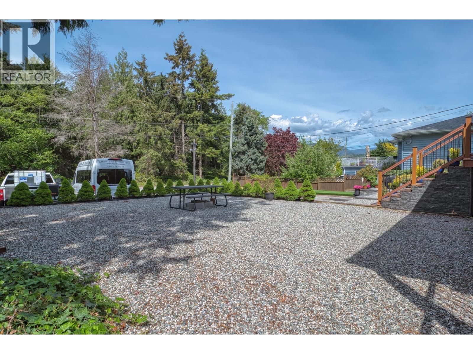 5760 Boulevard Street, Sechelt, British Columbia  V0N 3A0 - Photo 22 - R3123685