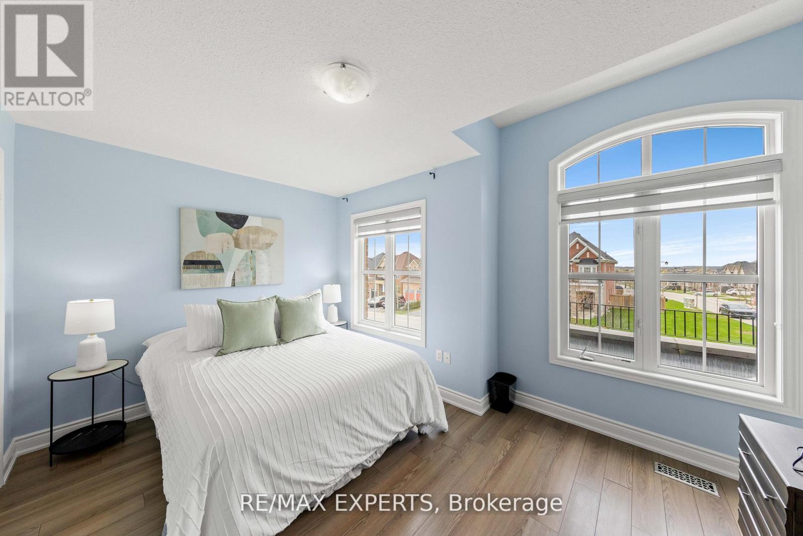 22 Manor Glen Crescent, East Gwillimbury, Ontario  L0G 1M0 - Photo 23 - N13619168