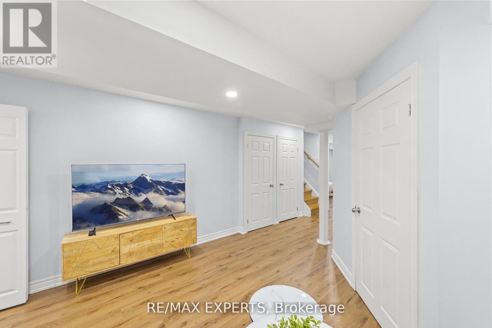 22 Manor Glen Crescent, East Gwillimbury, Ontario  L0G 1M0 - Photo 31 - N13619168