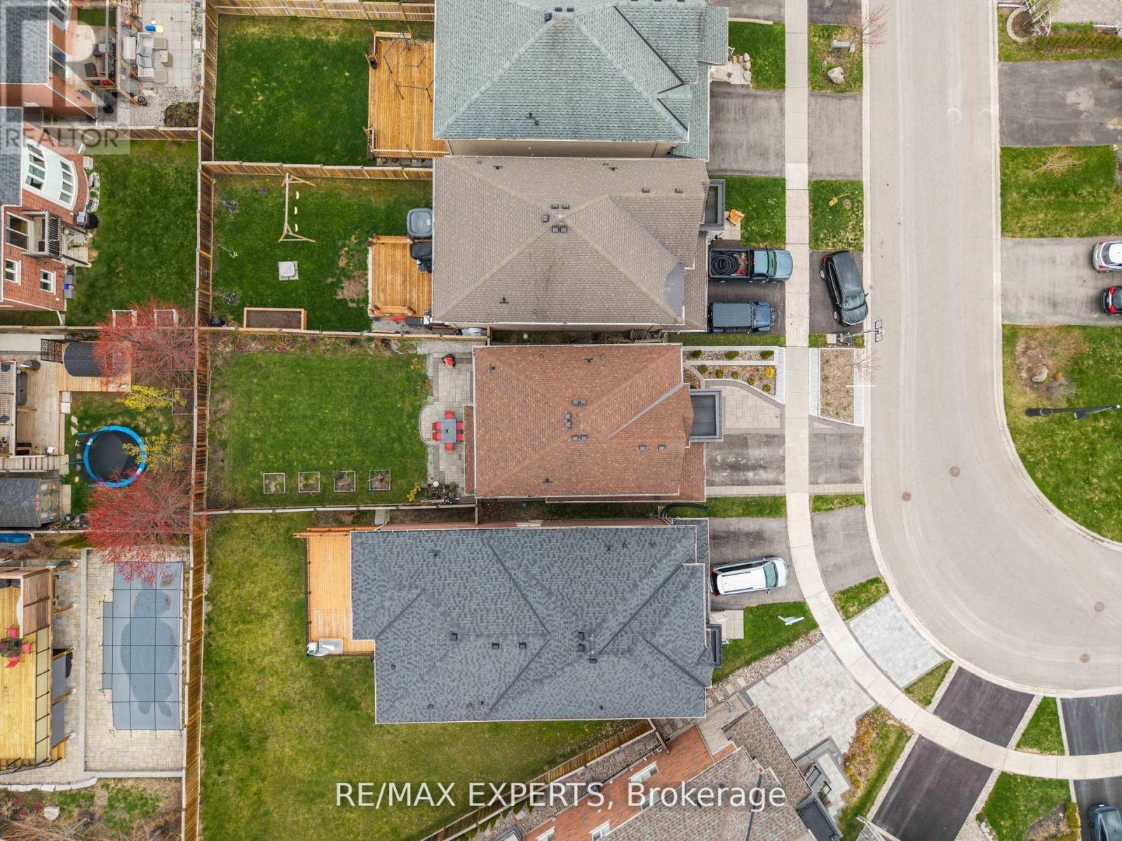 22 Manor Glen Crescent, East Gwillimbury, Ontario  L0G 1M0 - Photo 44 - N13619168