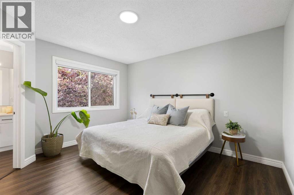 13 Somerset Park SW, Calgary, Alberta  T2Y 3H3 - Photo 23 - A2329066